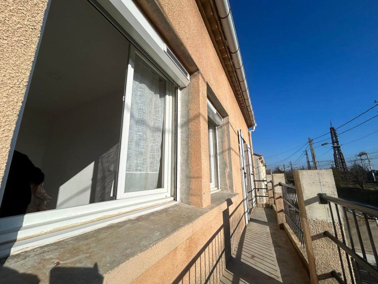 Appartement Les Voyages De Romane Нарбонн Екстер'єр фото